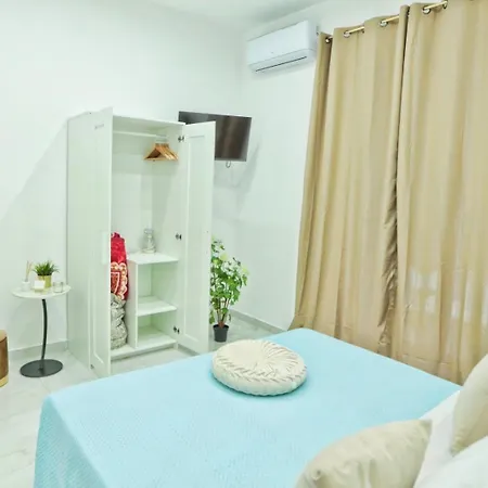 Casa Rosy E Anto * Неаполь